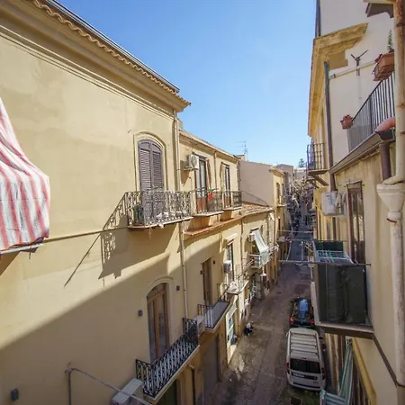 Domus Aurea Cefalu