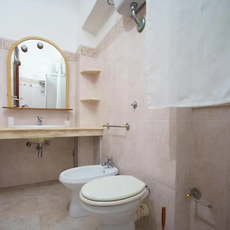 Domus Aurea Apartment *